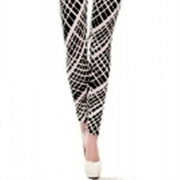 (5/$25 SALE ✅) SHOSHO Geo Diagonal Black Skinny Band Straight Leggings XS,S,M - Picture 15 of 15